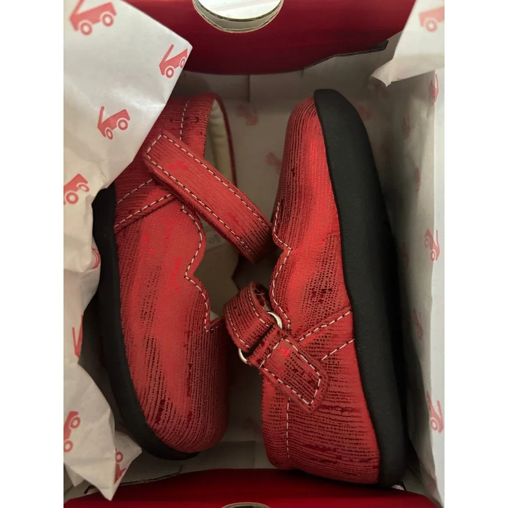 See Kai Run Susie INF Red Metallic Scalloped Mary Jane Shoes Size 6 EU 22 NEW